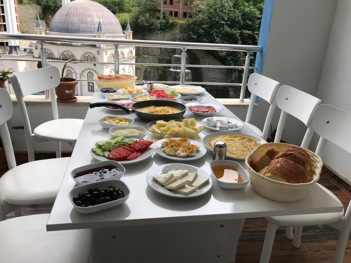 Mavi Koesk Uzungoel Aparthotel Buitenkant foto